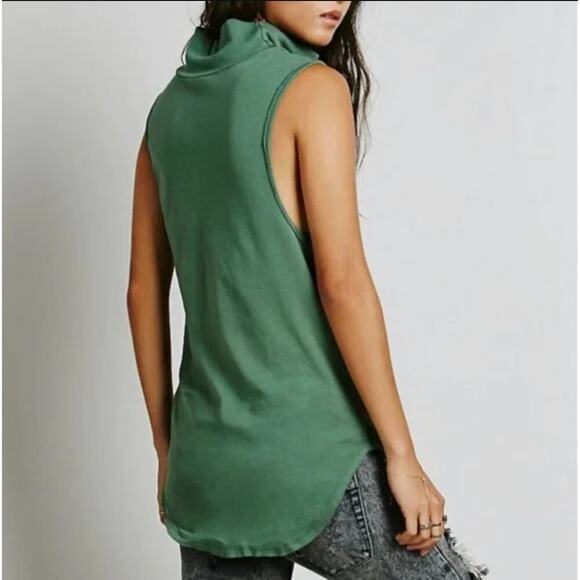 Free People NWOT Green LA Livin 90210 Muscle TankMock Neck Sleeveless Top Size S - Picture 1 of 8